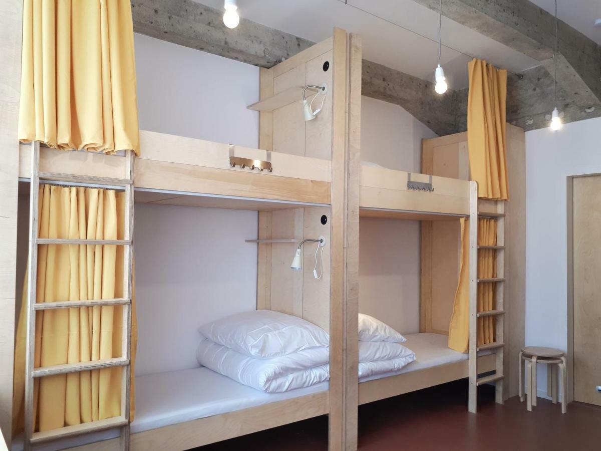 Cmyk Usti Nad Labem Hostel Buitenkant foto