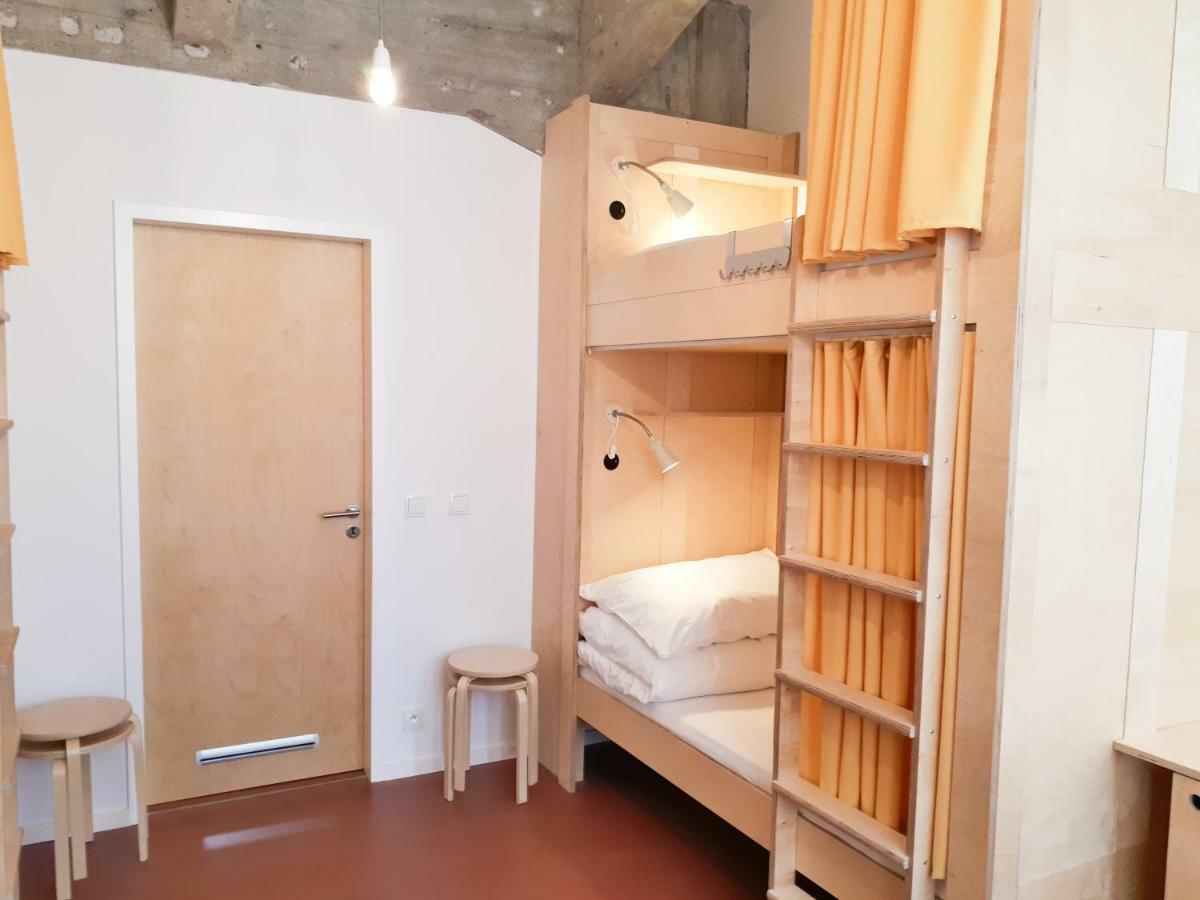 Cmyk Usti Nad Labem Hostel Buitenkant foto