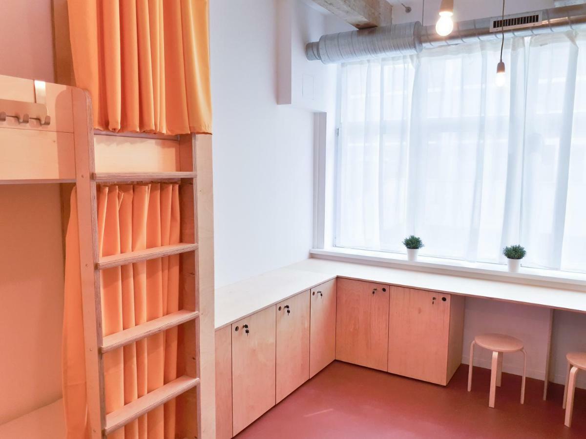 Cmyk Usti Nad Labem Hostel Buitenkant foto
